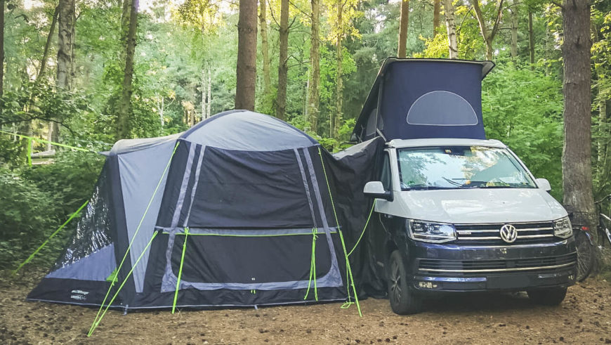 VW T6 California auf dem Campingplatz Nonnewitz mit Vorzelt von Berger